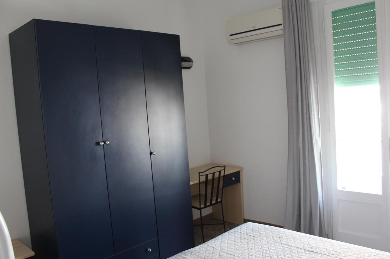 רימיני Hotel Mora מראה חיצוני תמונה