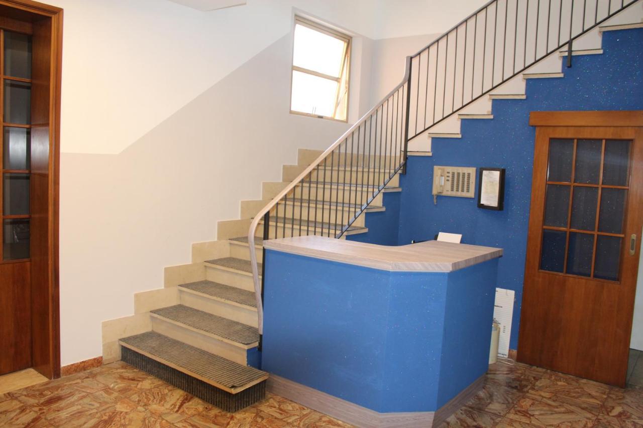 רימיני Hotel Mora מראה חיצוני תמונה